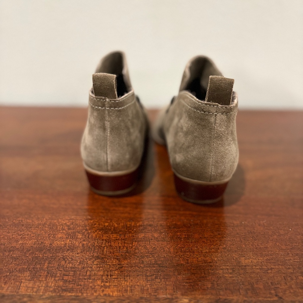 Diba Layla Suede Ankle Boot - Taupe, 9 - Picture 6 of 8